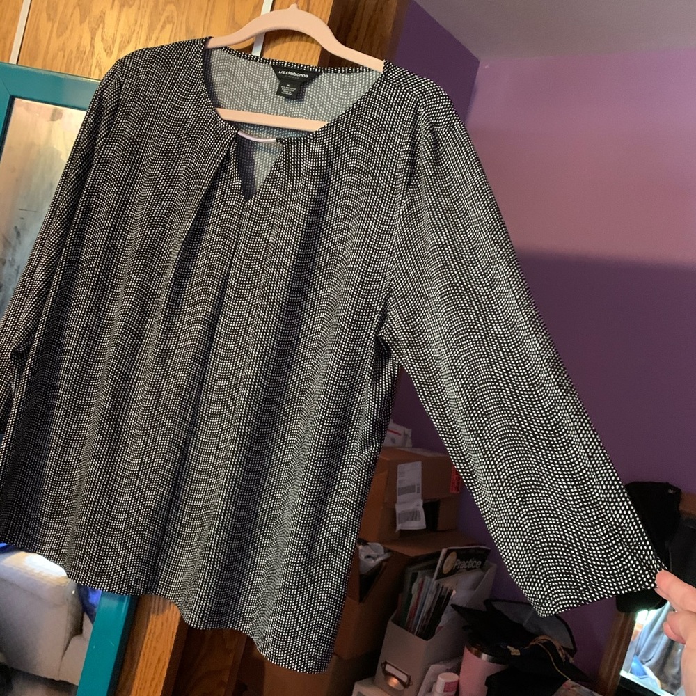 Lightweight blouse - Picture 2 of 4